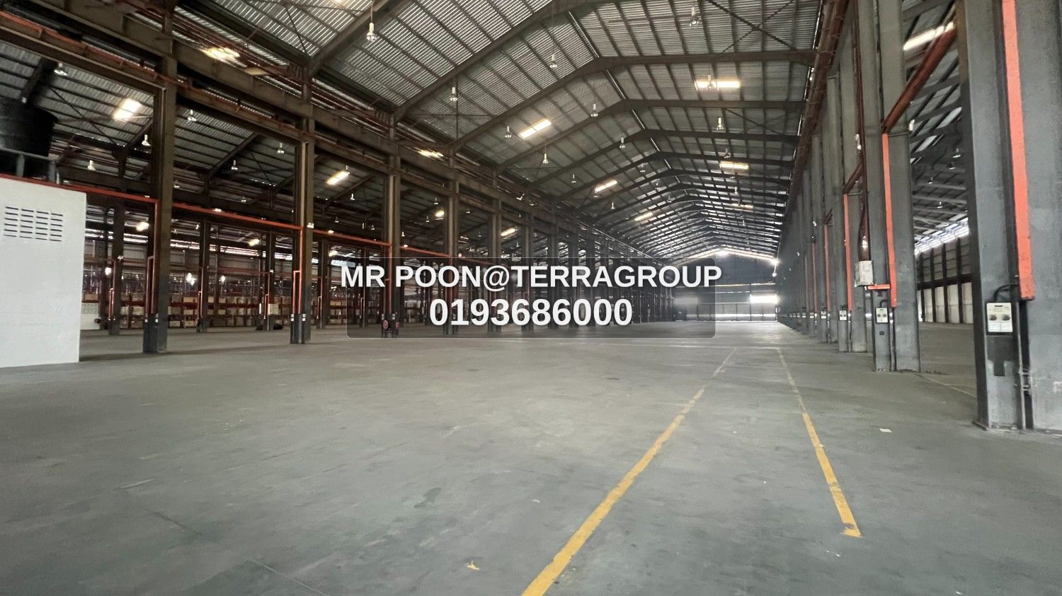 Shah Alam @ Seksyen 33 warehouse with loading bay