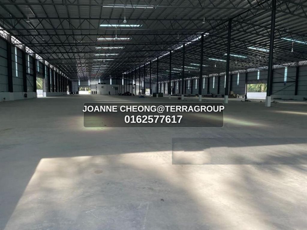 2.1 acre Big Detached Factory For Sale in Balakong image 2