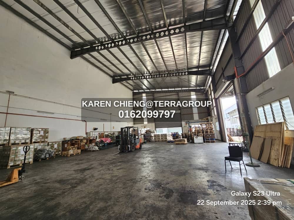 Air hitam klang semi d factory for RENT image 2