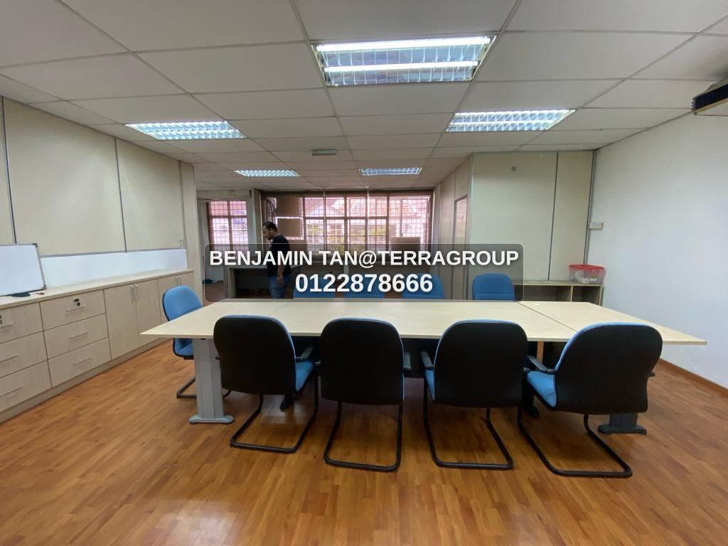 1.5storey Semi D Factory for Sale Balakong Bangi thumbnail 5