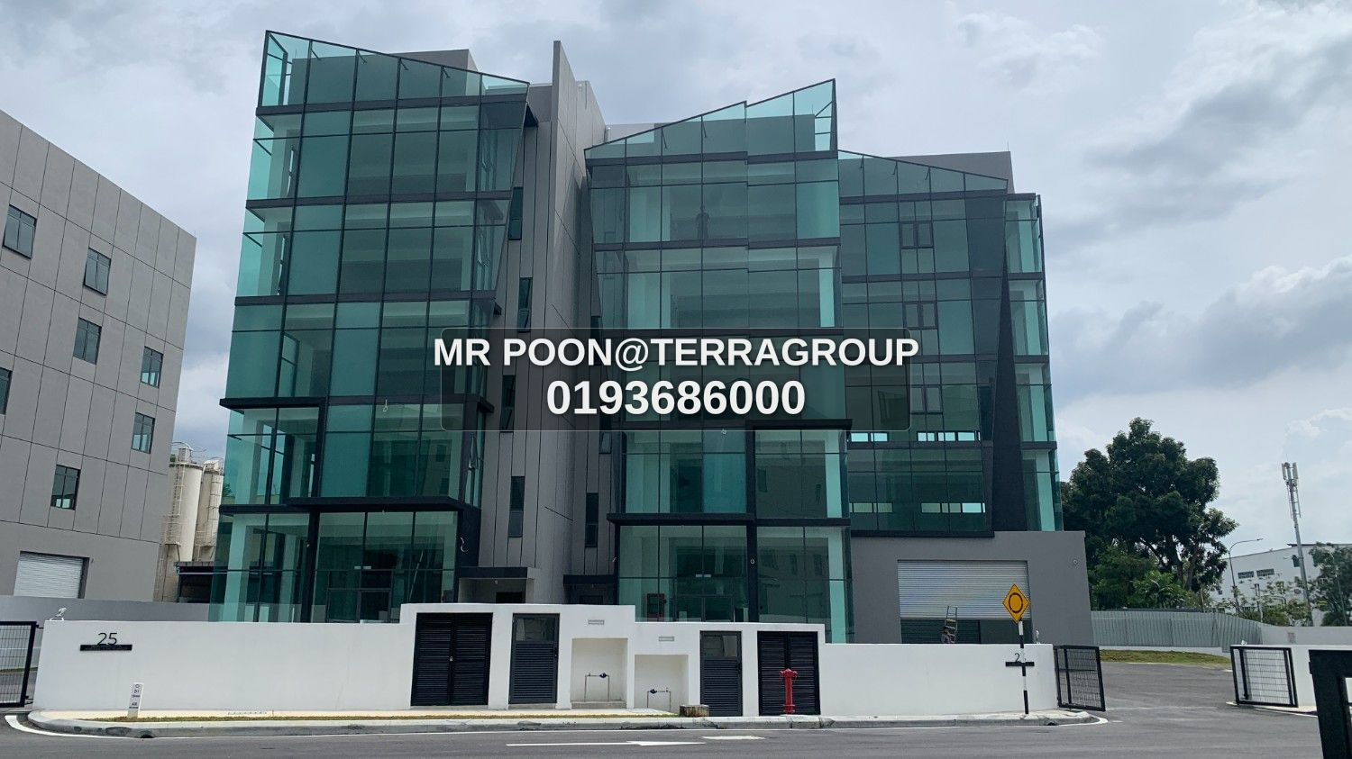 Shah Alam Glenmarie corner semi-d factory