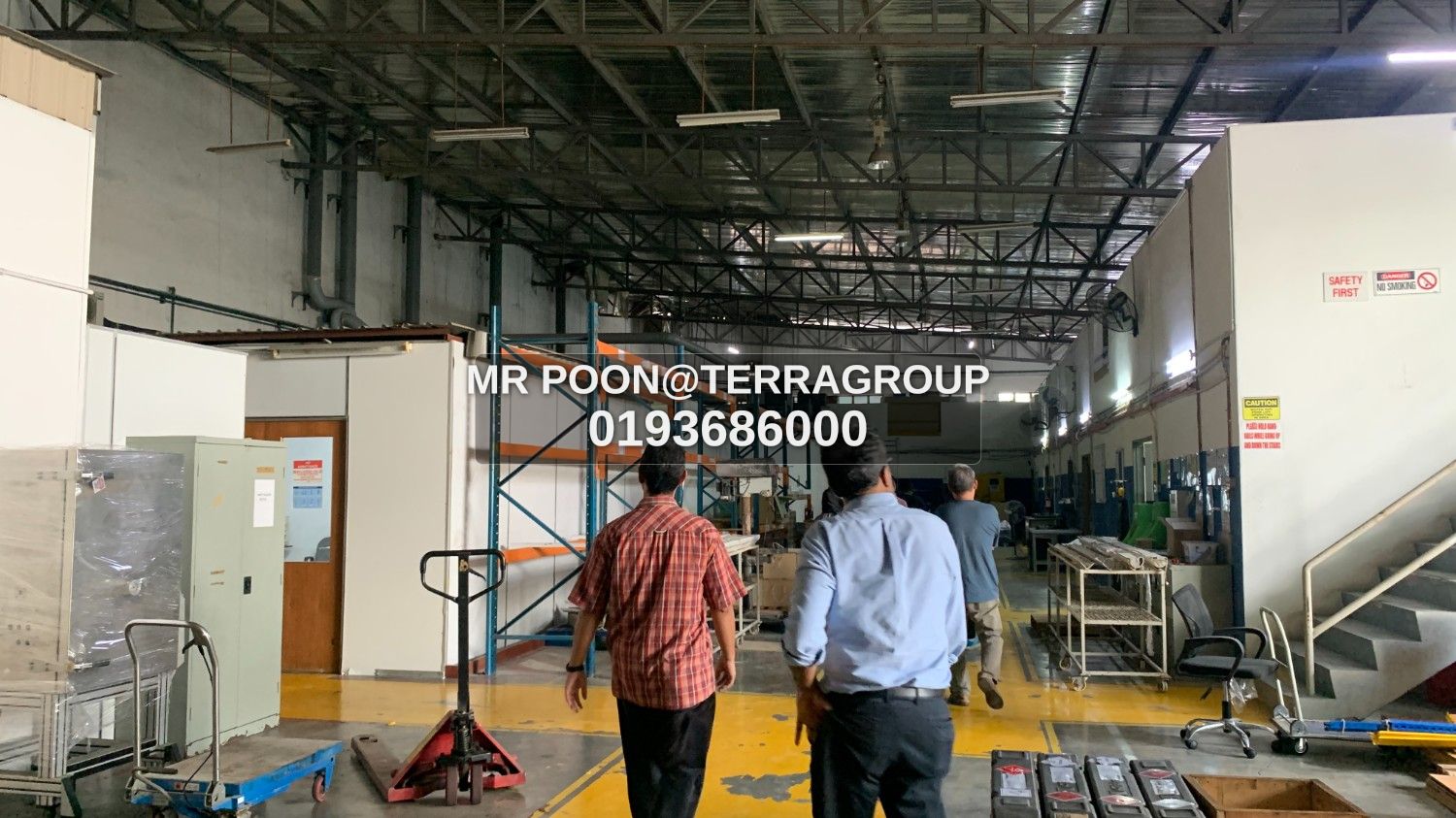 Corner detached factory in Hicom Glenmarie