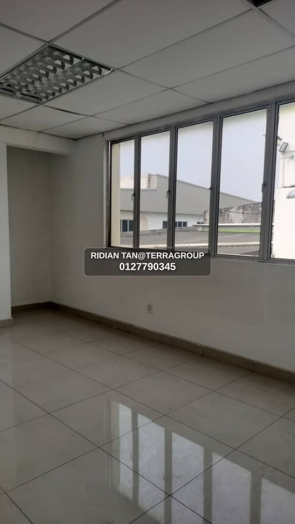 Pandamaran-Semi D Factory BU:8300 LA:7315 thumbnail 4