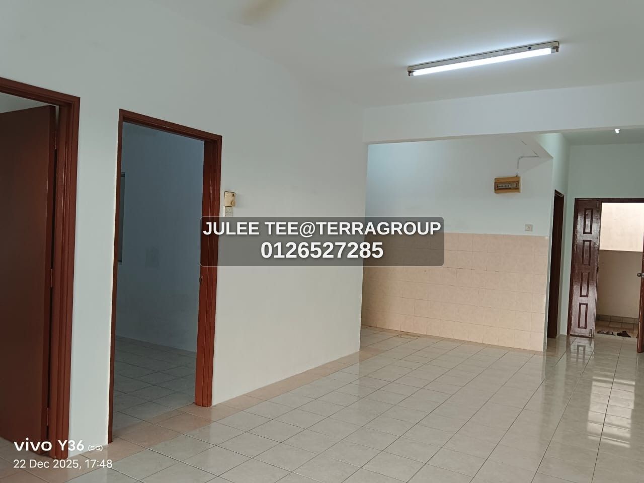 BAYU VILLA PARTLY FURNISHED EASY ACCESS TO HTAR image 2