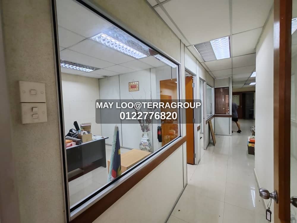 3 Storey Shoplot Freehold Subang USJ thumbnail 5