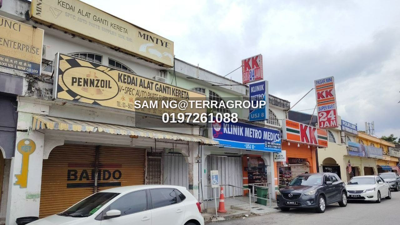 USJ 8 Subang Jaya's 1.5 Storey Shoplot  For Rent