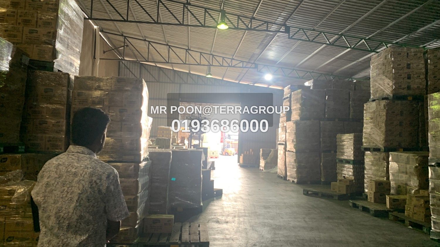 warehouse with loading bay for rent in shah alam