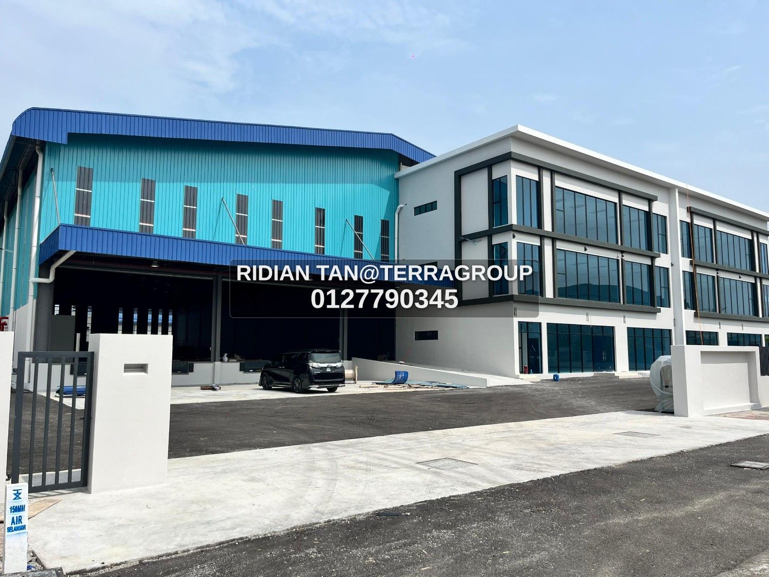 Pulau Indah Port Klang Semi-D Factory