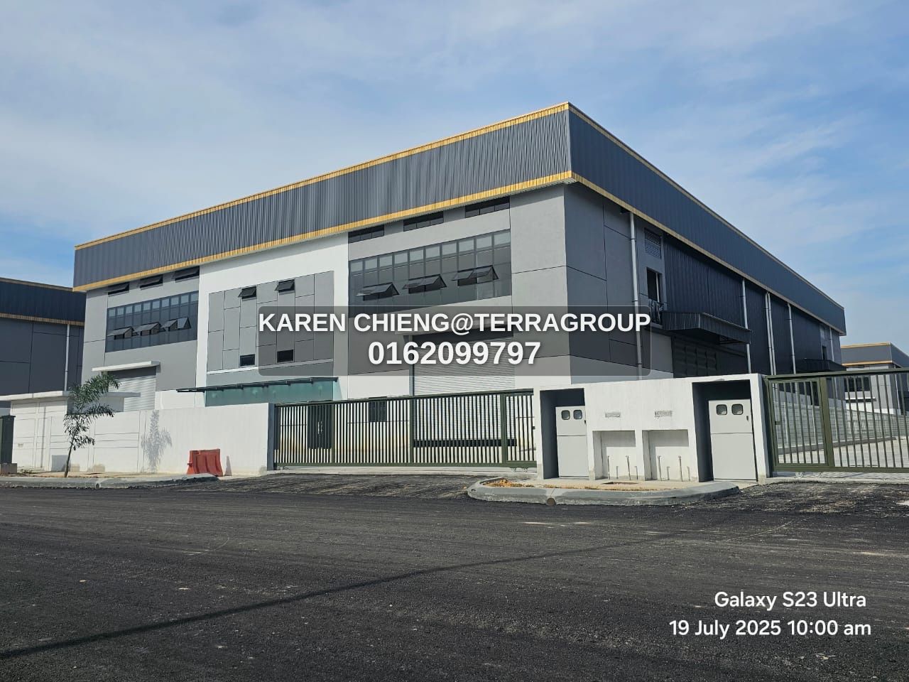 Jenjarom Cluster SemiD BU 8800sf Power 300amp RENT