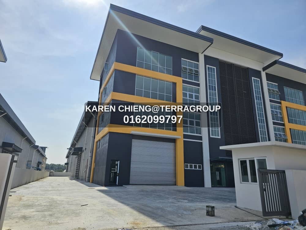 MERU 2 Units together 400ampx2 Bu 25ksft RENT