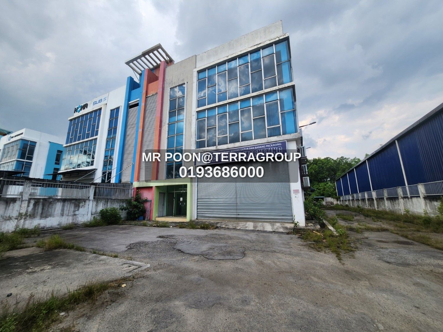 Shah Alam @ Bukit Kemuning semi-d factory