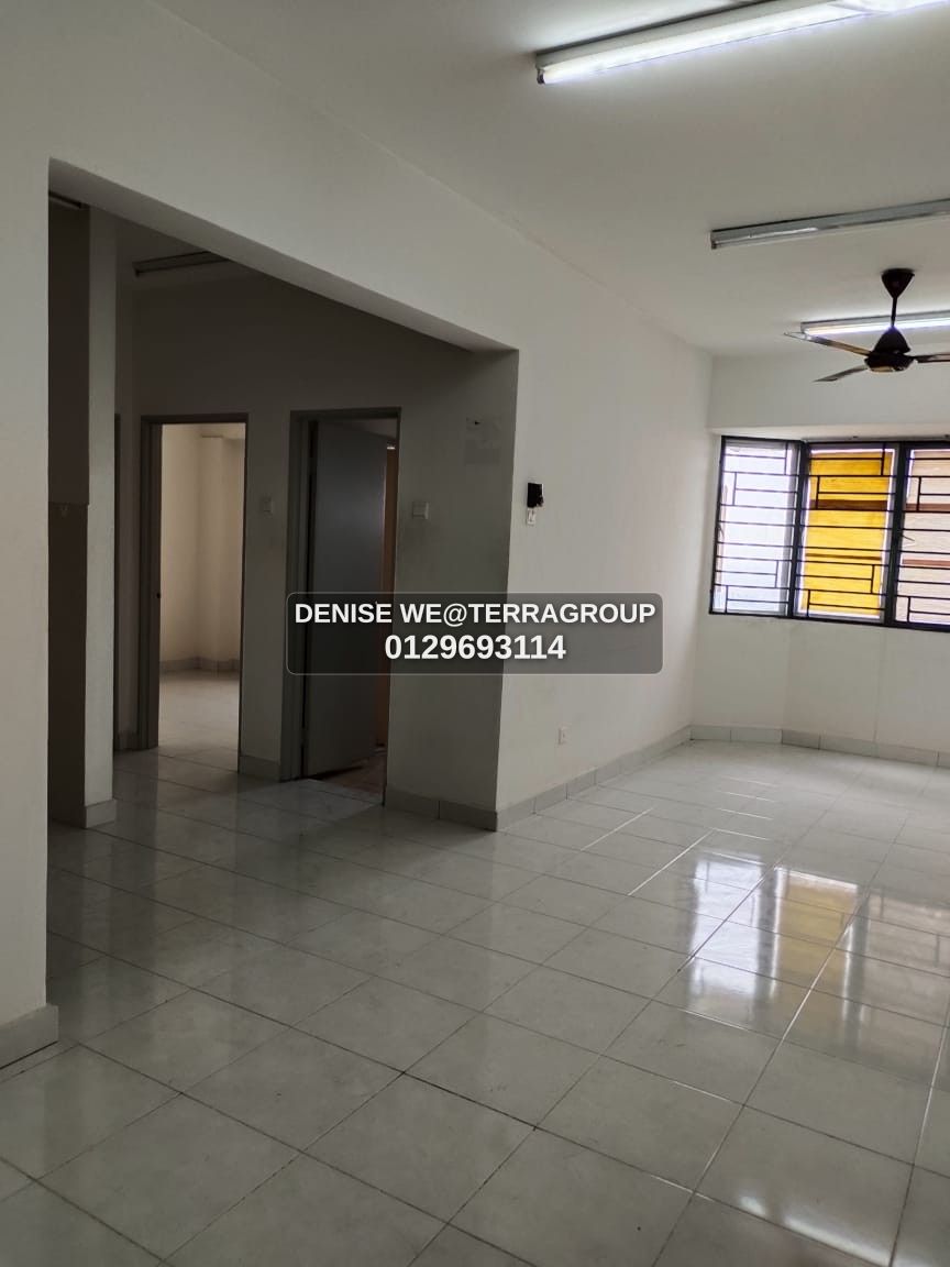 Near by stesen LRT USJ 21 Walking Distance image 2